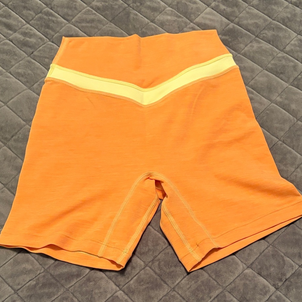 Vitality daydream peach lemonade Women's Orange and Yellow volley Shorts. Small